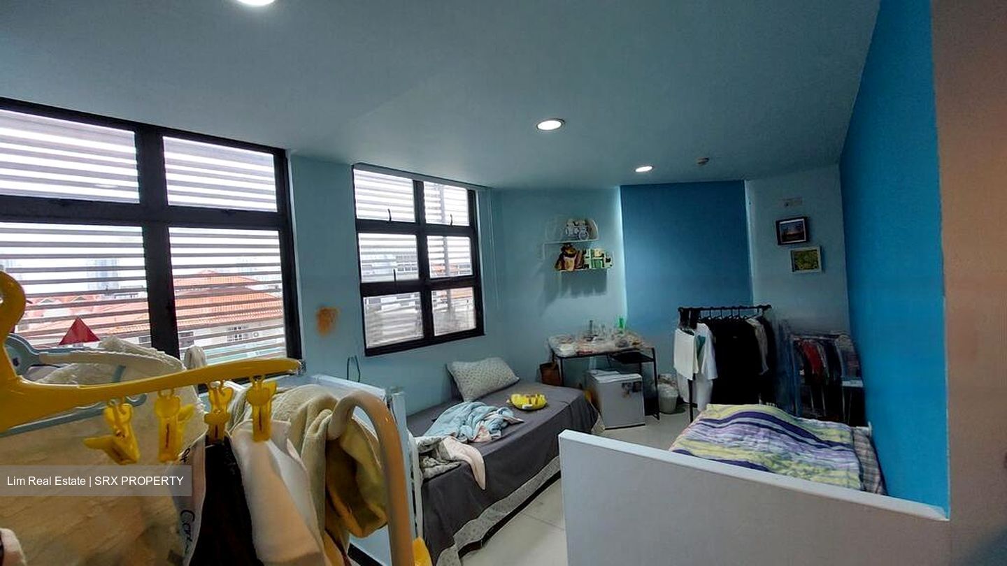 Dunman View (D15), Retail #472665851